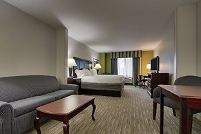 Holiday Inn Express Hotel & Suites Middleboro Raynham by IHG