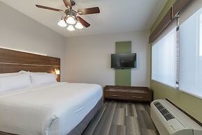 Holiday Inn Express Hotel & Suites South Bend by IHG