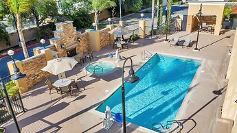 Hampton Inn And Suites Hemet