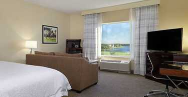 Hampton Inn & Suites Wellington