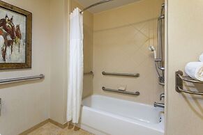 Hampton Inn & Suites Wellington