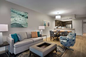 Hilton Grand Vacations Club Ocean 22 Myrtle Beach.