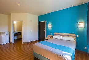 Motel 6 Grand Island, NE