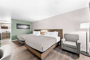 Quality Inn & Suites Port Lavaca near Lighthouse Beach