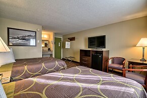 Super 8 by Wyndham Bangor