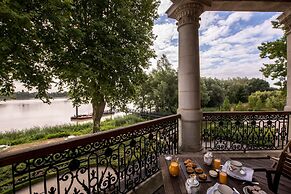 Chateau Grattequina