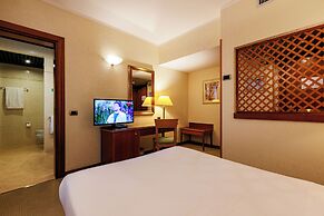 Hotel Excelsior Magenta
