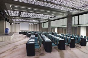 Le Meridien Kota Kinabalu