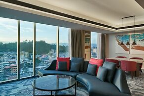 Le Meridien Kota Kinabalu