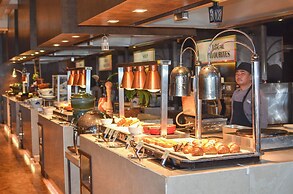 Le Meridien Kota Kinabalu