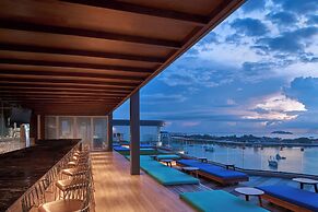 Le Meridien Kota Kinabalu