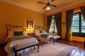 Patios de Cafayate - Wine Hotel & Restaurant