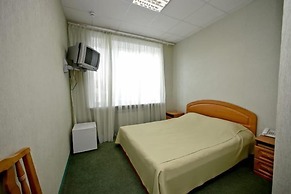 Ryan Johnson Hotel