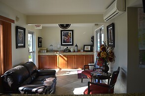 Loma Linda Inn