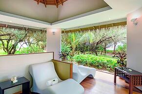 Sheraton Maldives Full Moon Resort & Spa