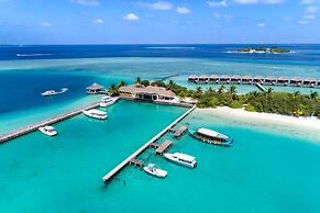 Sheraton Maldives Full Moon Resort & Spa