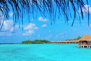 Sheraton Maldives Full Moon Resort & Spa