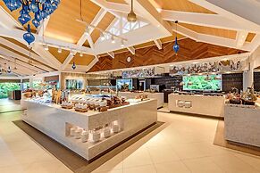 Sheraton Maldives Full Moon Resort & Spa