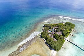 Sheraton Maldives Full Moon Resort & Spa