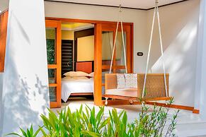 Sheraton Maldives Full Moon Resort & Spa