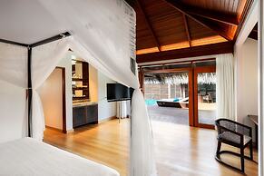 Sheraton Maldives Full Moon Resort & Spa