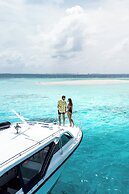 Sheraton Maldives Full Moon Resort & Spa