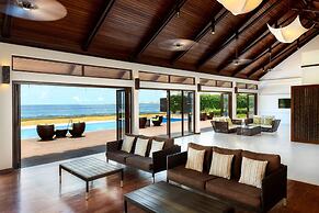 Sheraton Maldives Full Moon Resort & Spa