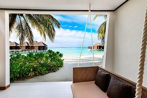 Sheraton Maldives Full Moon Resort & Spa