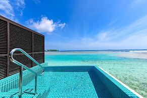 Sheraton Maldives Full Moon Resort & Spa