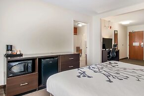 Sleep Inn & Suites