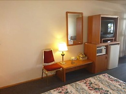 Milwaukie Inn Portland South