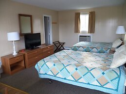 Coast Village Inn & Cottages