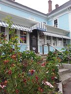 Coast Village Inn & Cottages