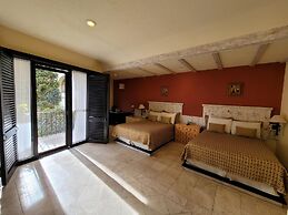 Quinta las Alondras Hotel and Spa