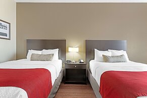 Best Western Plus Bradbury Inn & Suites