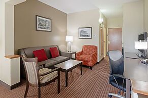 Best Western Plus Bradbury Inn & Suites