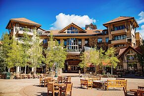 Fairmont Heritage Place, Franz Klammer Lodge