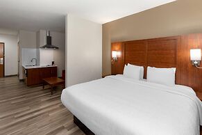 Hawthorn Extended Stay by Wyndham College Station South