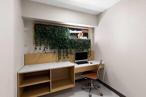 Hawthorn Extended Stay by Wyndham College Station South