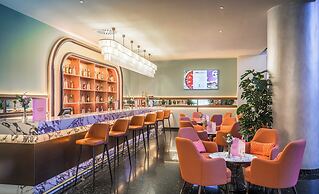 Barceló Granada Congress