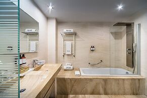 Barceló Granada Congress