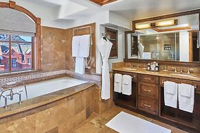 St. Regis Residence Club, Aspen