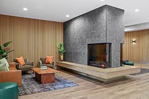 Ramada by Wyndham Drumheller Hotel & Suites