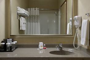 Ramada by Wyndham Drumheller Hotel & Suites