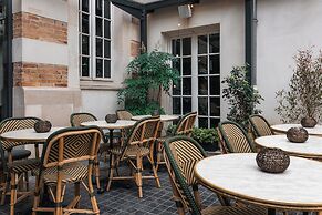 Kube Hotel Paris