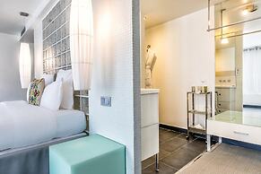 Kube Hotel Paris