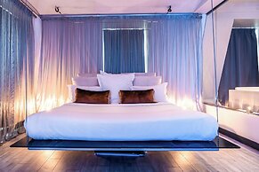 Kube Hotel Paris
