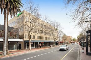 Holiday Inn Dandenong by IHG
