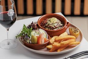 Holiday Inn Dandenong by IHG