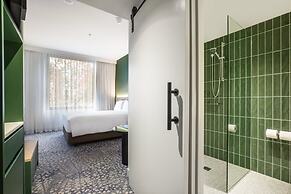 Holiday Inn Dandenong by IHG